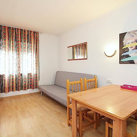Apartaments Nàutic Lloret de Mar Quarto foto