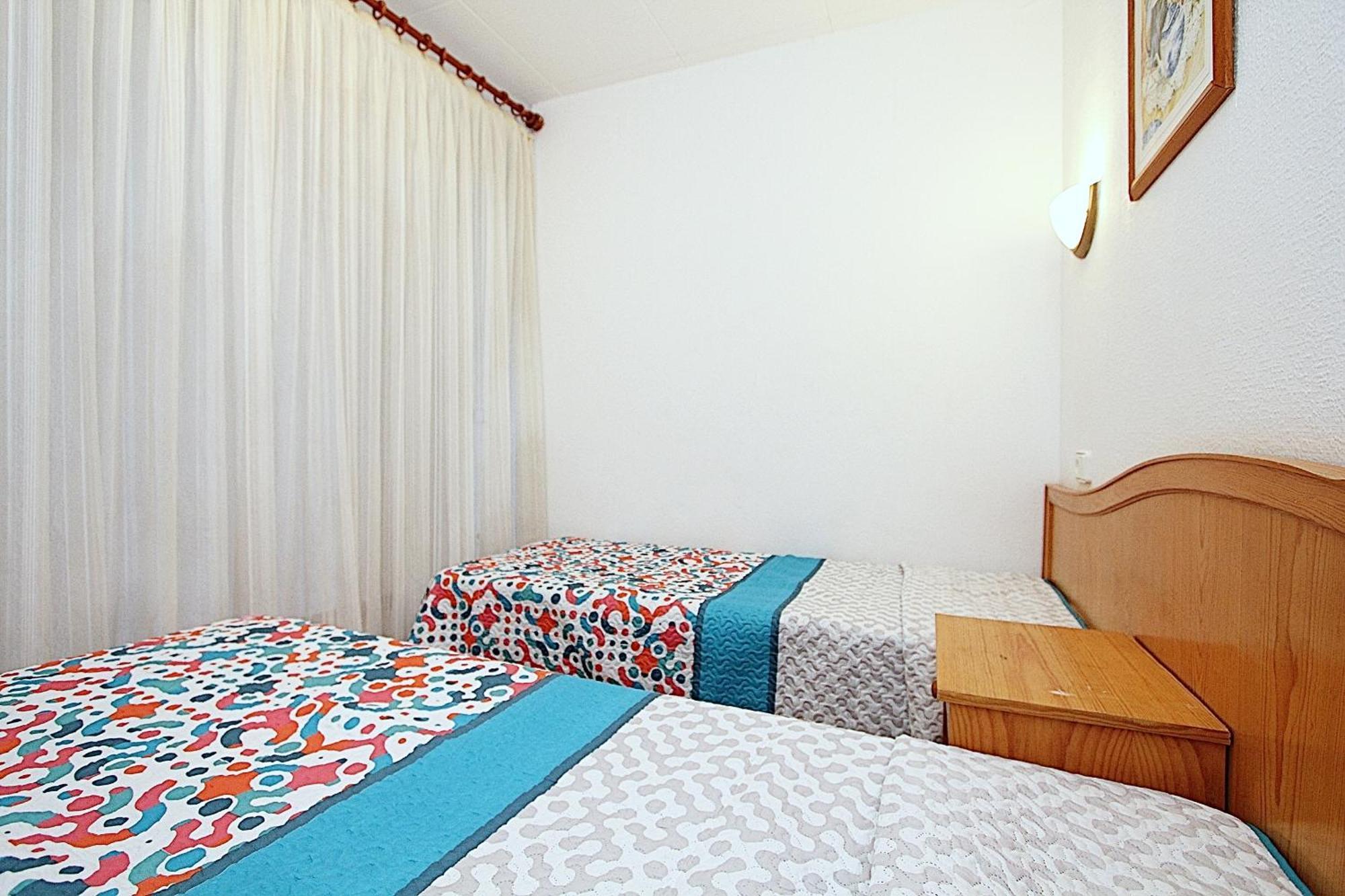 Apartaments Nàutic Lloret de Mar Quarto foto